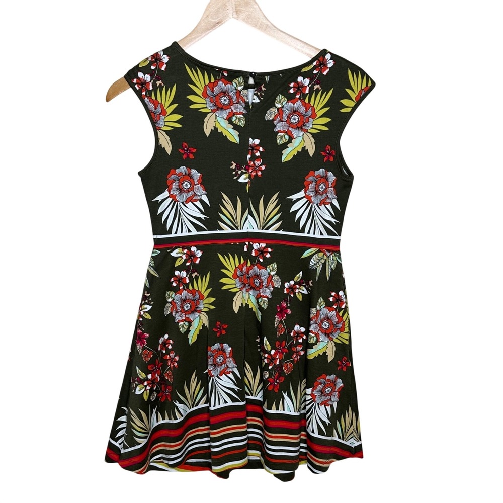New York & Company Floral Print Fit & Flare Mini Dress size Small Petite Green - Picture 4 of 6